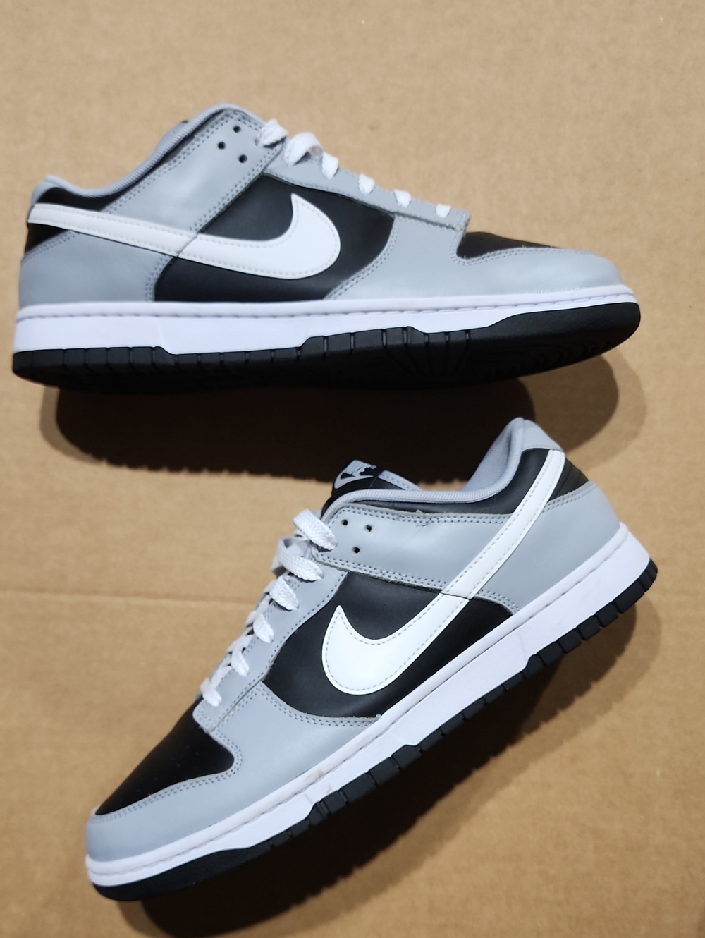 Nike Men's Dunk Low Shoes Sz 11.5